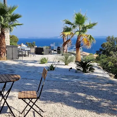 Villa Splendide Vue 180° A 500 M De La Le Lavandou