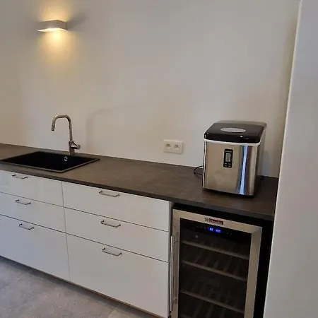 Splendide Vue 180° A 500 M De La *