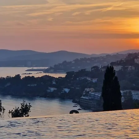 Splendide Vue 180° A 500 M De La Le Lavandou