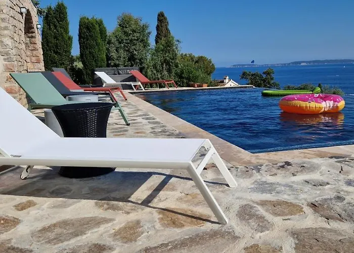 Vila Splendide Vue 180° A 500 M De La Le Lavandou